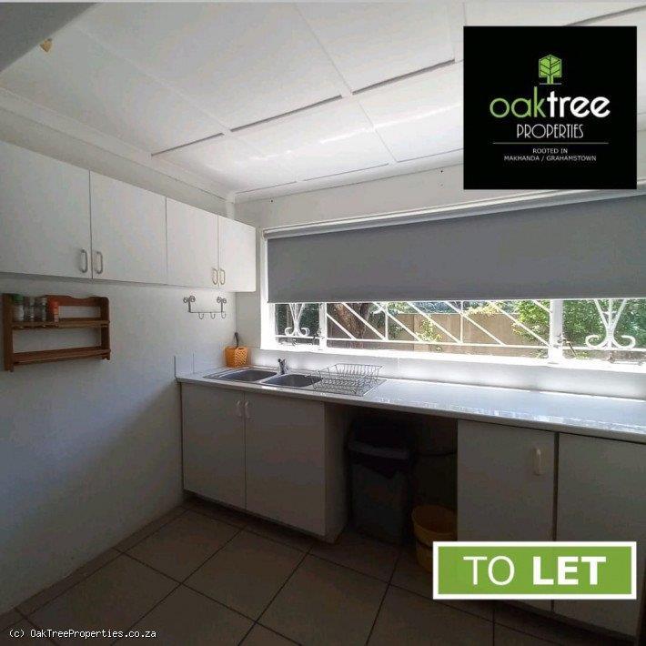 To Let 1 Bedroom Property for Rent in Grahamstown Eastern Cape